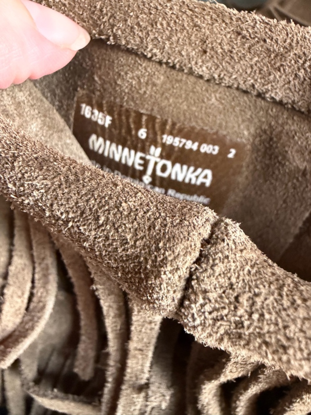 Minnetonka 3 Layer Fringe Moccasin Boots - Picture 7 of 7